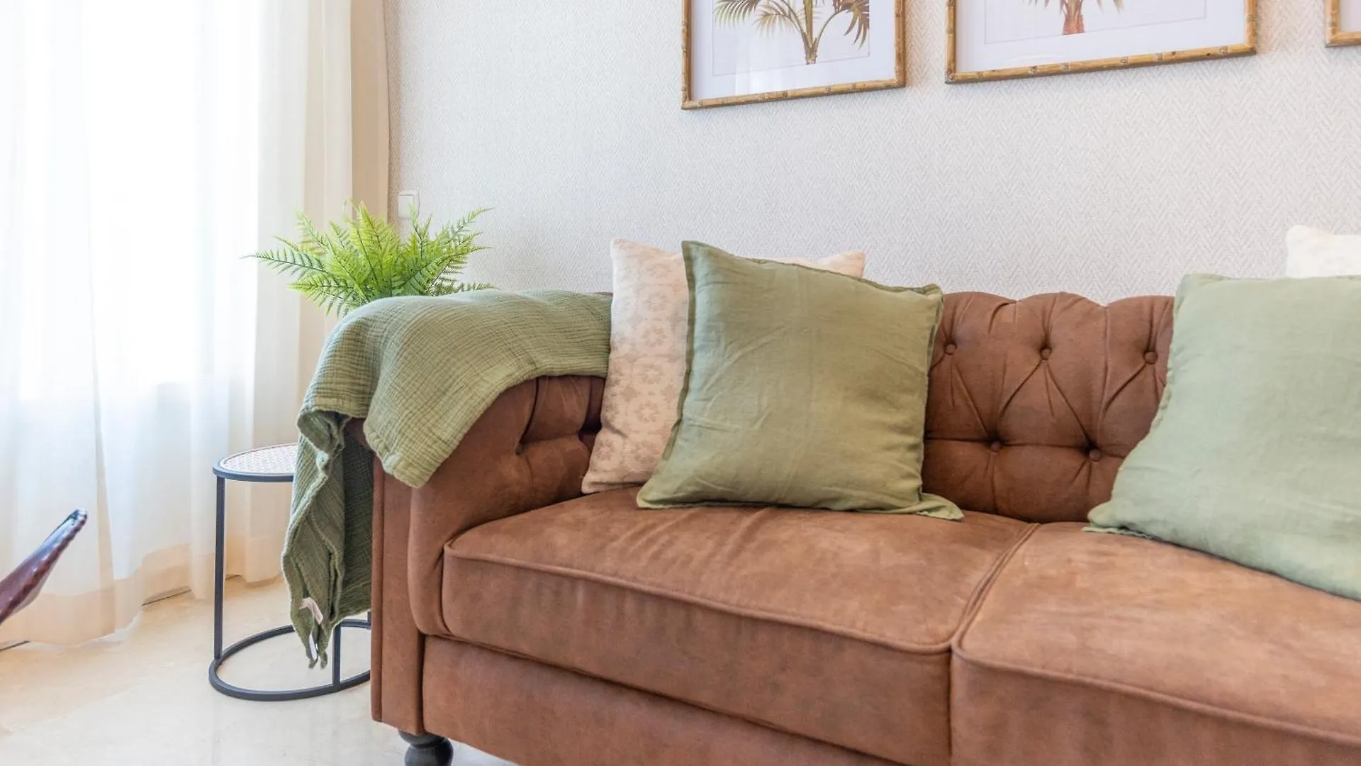 Apartment & Pool In Malaga City Center